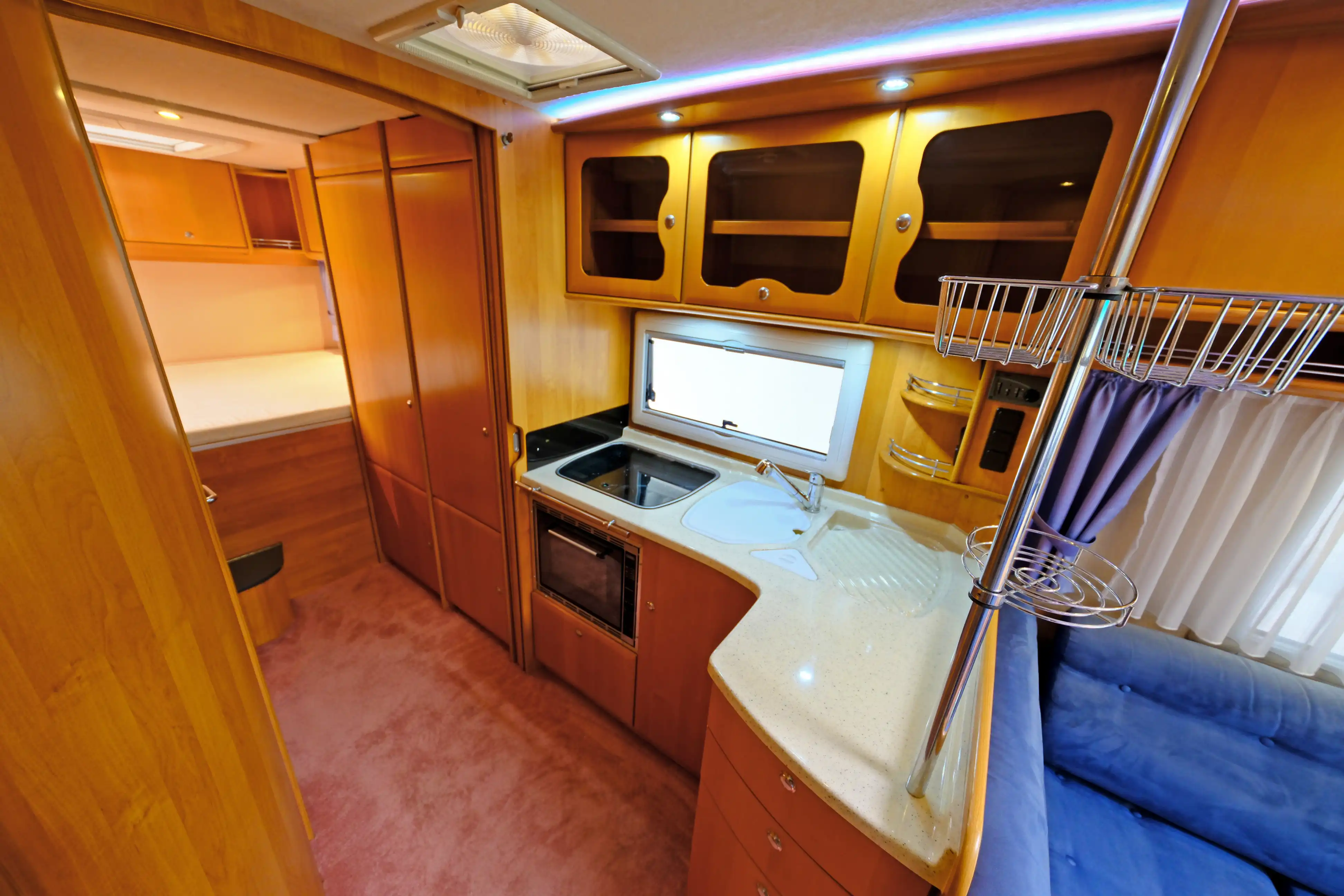 CONCORDE Liner 830 H